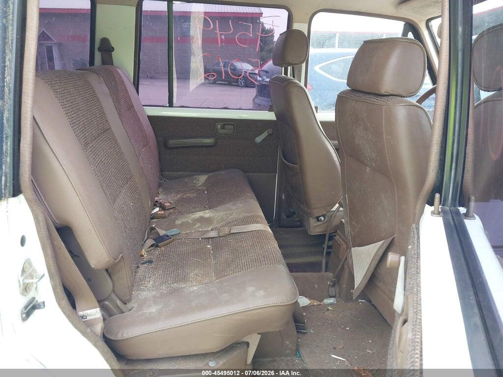 JACCH58E6K8906028 1989 ISUZU TROOPER photo no. 8