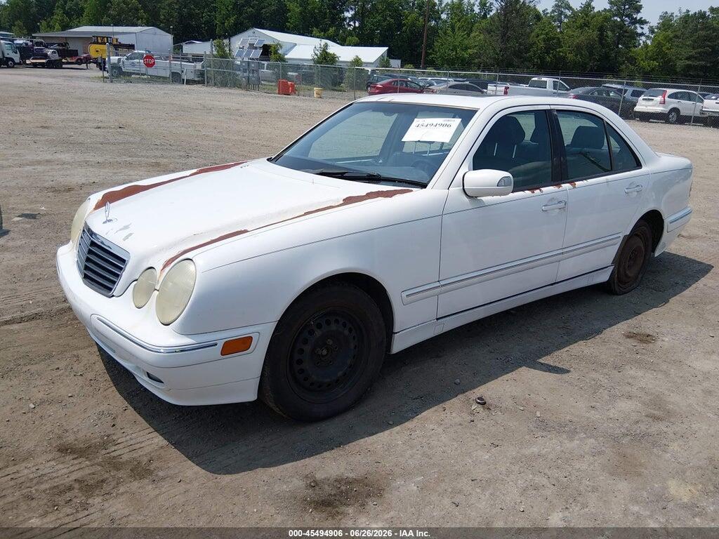 WDBJF82J81X058484 2001 MERCEDES-BENZ E 320 photo no. 2