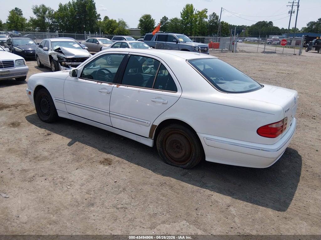 WDBJF82J81X058484 2001 MERCEDES-BENZ E 320 photo no. 3