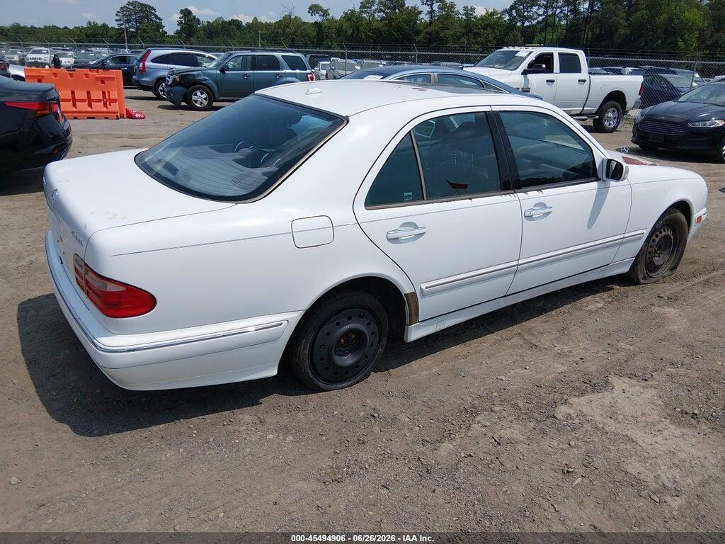 WDBJF82J81X058484 2001 MERCEDES-BENZ E 320 photo no. 4