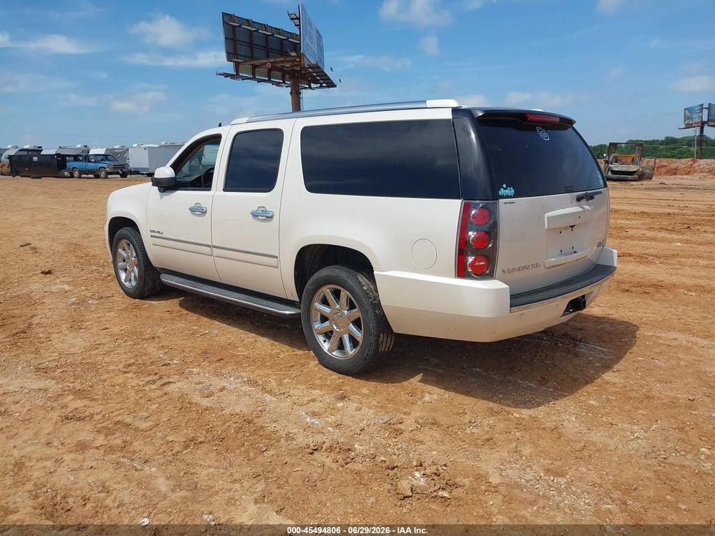 1GKS2MEFXDR241710 2013 GMC YUKON XL 1500 photo no. 3