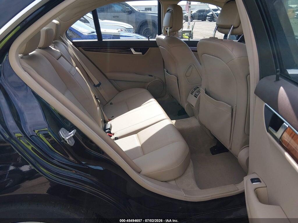 WDDGF4HB1EA944424 2014 MERCEDES-BENZ C 250 photo no. 8