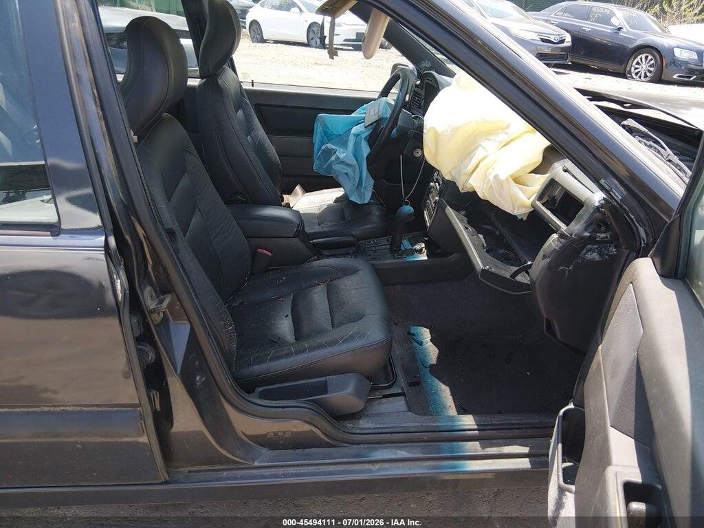 YV1LS5556T1334874 1996 VOLVO 850 photo no. 5