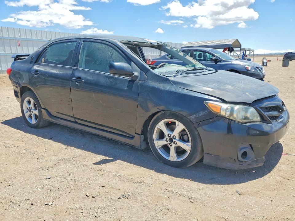 2T1BU4EE1BC554729 2011 TOYOTA COROLLA photo no. 4