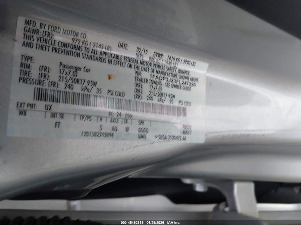 1FADP3J23FL247220 2015 FORD FOCUS photo no. 9