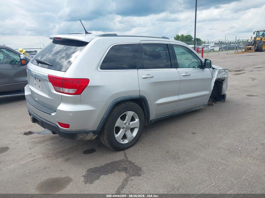 1J4RR4GGXBC570252 2011 JEEP GRAND CHEROKEE photo no. 4