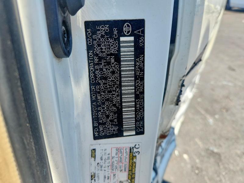 JTDBE32K740282587 2004 TOYOTA CAMRY photo no. 12