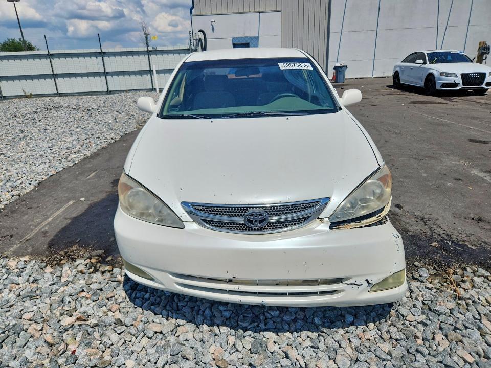 JTDBE32K740282587 2004 TOYOTA CAMRY photo no. 5