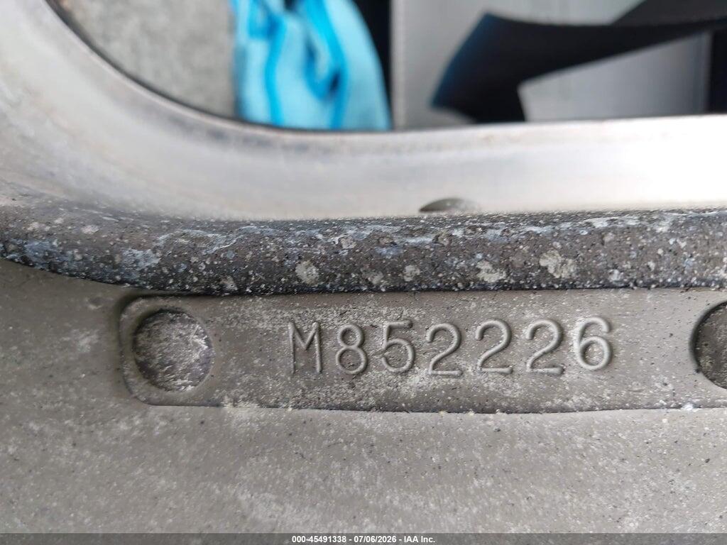 2NKMHD7X01M852226 2001 KENWORTH CONSTRUCTION photo no. 9