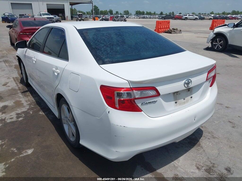 4T1BF1FKXEU829420 2014 TOYOTA CAMRY photo no. 3