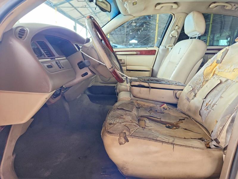 1LNHM83W23Y651217 2003 LINCOLN TOWN CAR photo no. 7