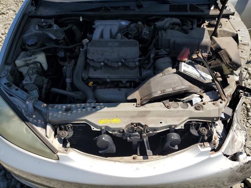 2003 TOYOTA CAMRY LE V6 — Фото 11 из 12
