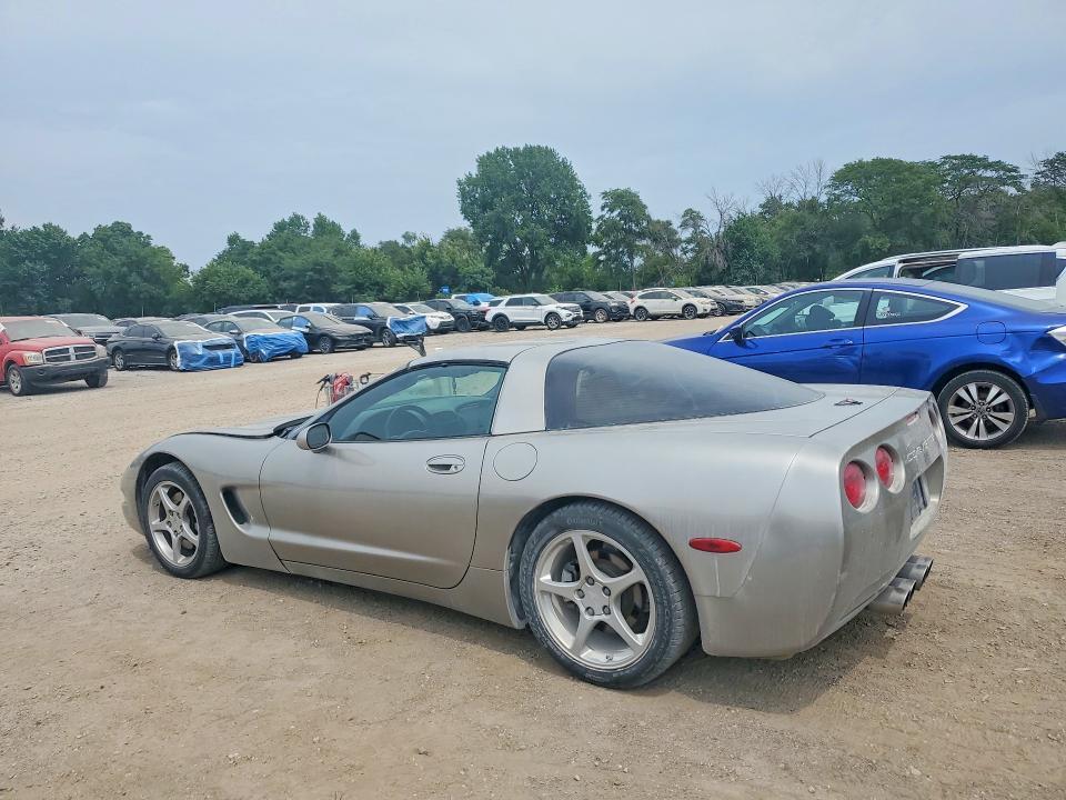 1G1YY22G625103875 2002 CHEVROLET CORVETTE photo no. 2
