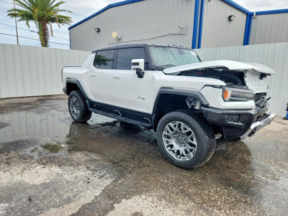 2025 GMC HUMMER PICKUP 3X — Фото 4 из 13