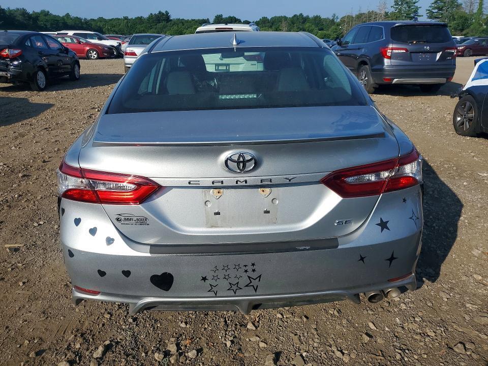 2020 TOYOTA CAMRY — Фото 6 из 12