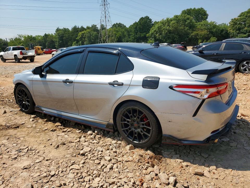 2020 TOYOTA CAMRY TRD — Фото 2 из 13
