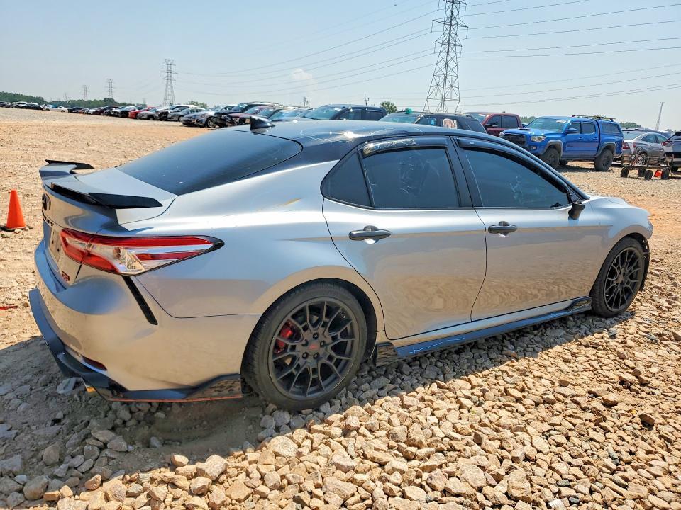 2020 TOYOTA CAMRY TRD — Фото 3 из 13