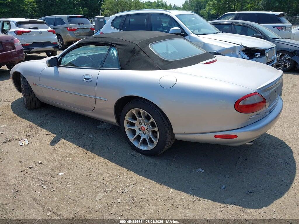 SAJJA42B4YPA05782 2000 JAGUAR XK8 photo no. 3