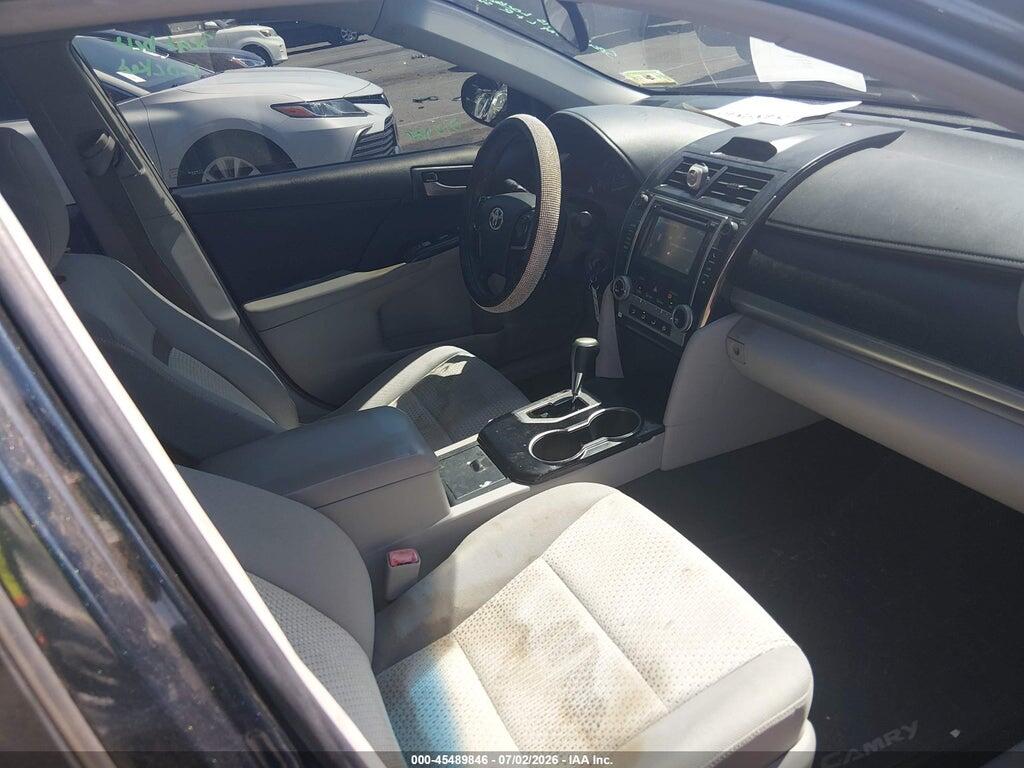 4T4BF1FK8ER341962 2014 TOYOTA CAMRY photo no. 5