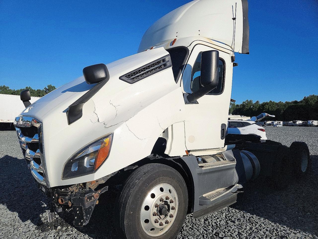 3AKJHLDV3LSLF0836 2020 FREIGHTLINER CASCADIA 126 photo no. 9