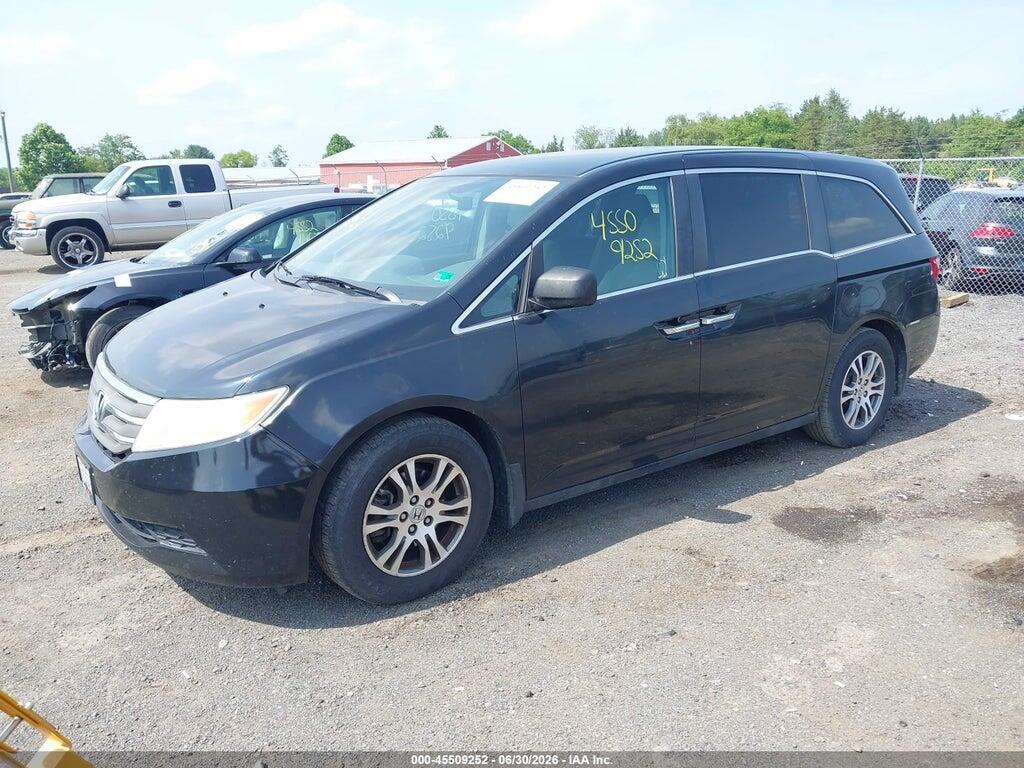 5FNRL5H42DB003427 2013 HONDA ODYSSEY photo no. 2