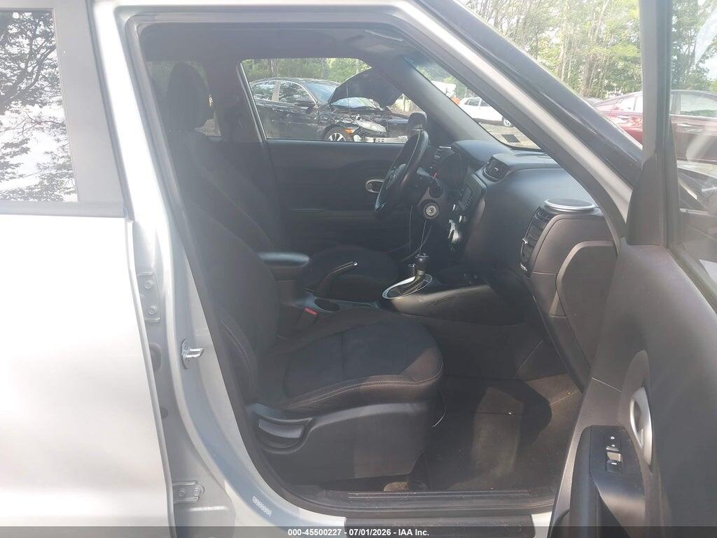 KNDJN2A22F7816564 2015 KIA SOUL photo no. 5