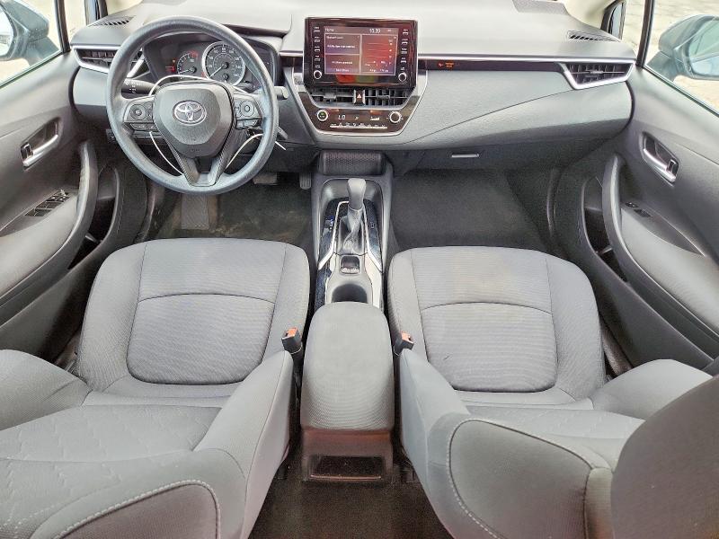 2020 TOYOTA COROLLA LE — Фото 8 из 12