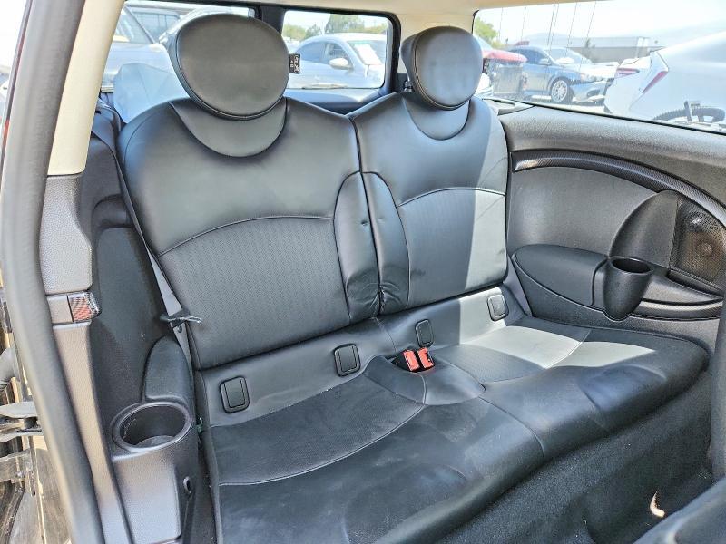 2011 MINI COOPER S CLUBMAN — Фото 10 из 12