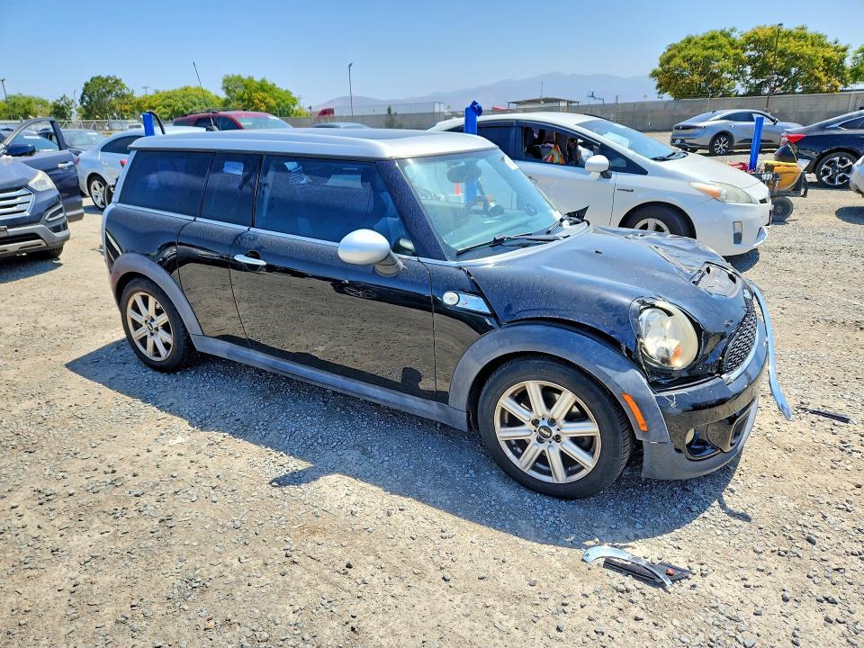 2011 MINI COOPER S CLUBMAN — Фото 4 из 12