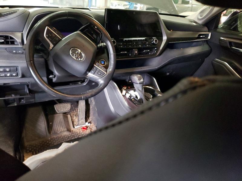 2020 TOYOTA HIGHLANDER LIMITED — Фото 8 из 13