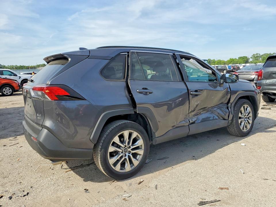 2T3A1RFV5LW110633 2020 TOYOTA RAV4 photo no. 3