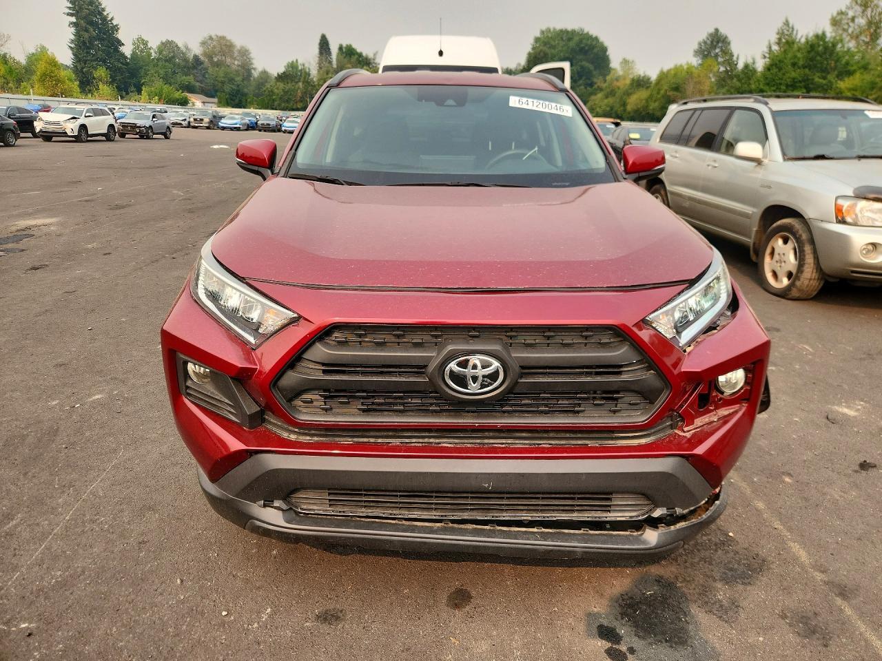 2020 TOYOTA RAV4 XLE — Фото 5 из 12