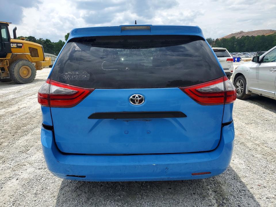 2020 TOYOTA SIENNA L — Фото 6 из 13
