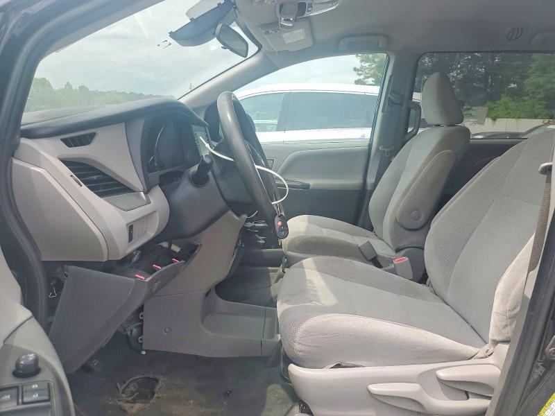 2020 TOYOTA SIENNA L — Фото 7 из 13