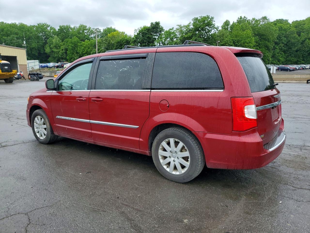 2016 CHRYSLER TOWN & COUNTRY TOURING — Фото 2 из 13