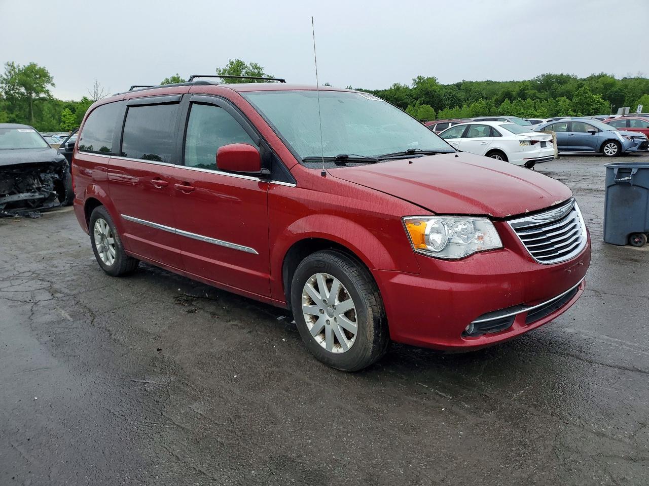 2016 CHRYSLER TOWN & COUNTRY TOURING — Фото 4 из 13
