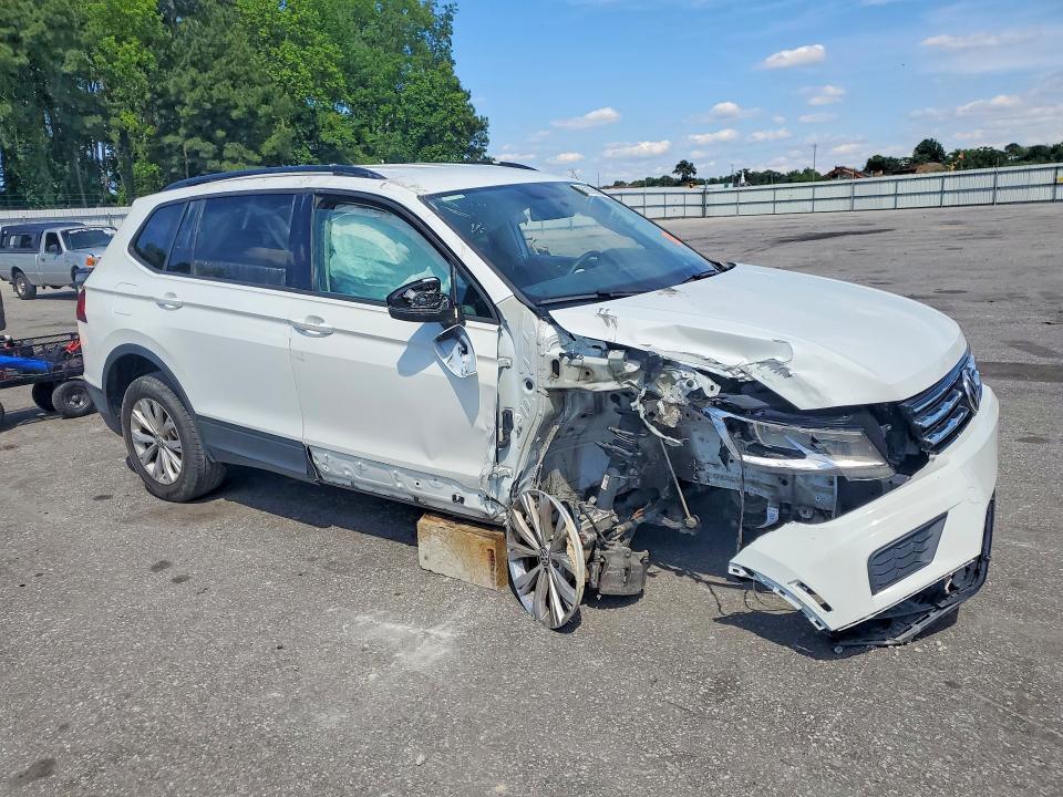 2020 VOLKSWAGEN TIGUAN S — Фото 4 из 13