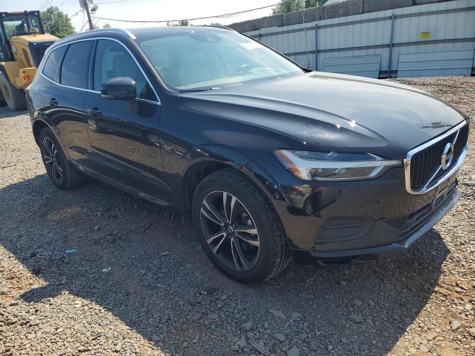 2020 VOLVO XC60 T5 MOMENTUM — Фото 4 из 13