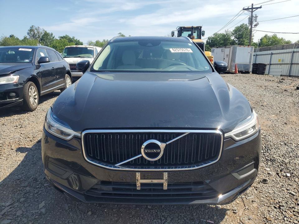 2020 VOLVO XC60 T5 MOMENTUM — Фото 5 из 13