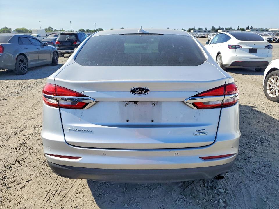 2019 FORD FUSION SE — Фото 6 из 12