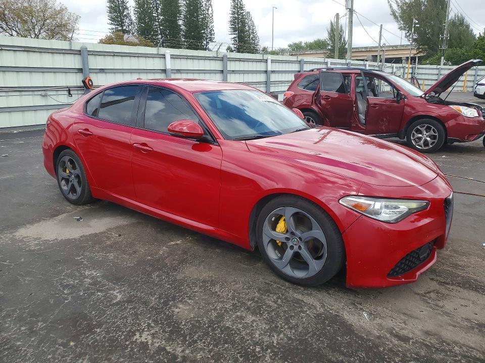 ZARFAMAN4K7599798 2019 ALFA ROMEO GIULIA photo no. 4