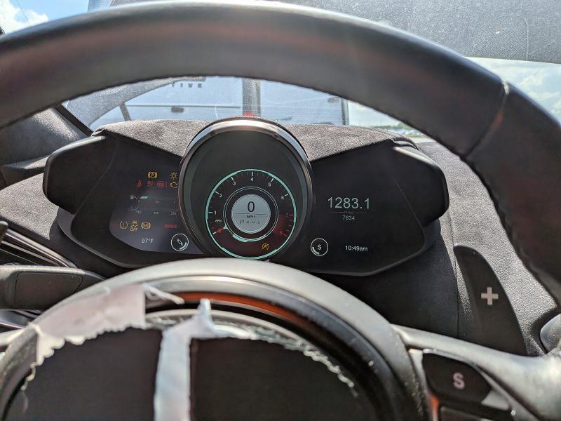 2019 ASTON MARTIN VANTAGE — Фото 9 из 13