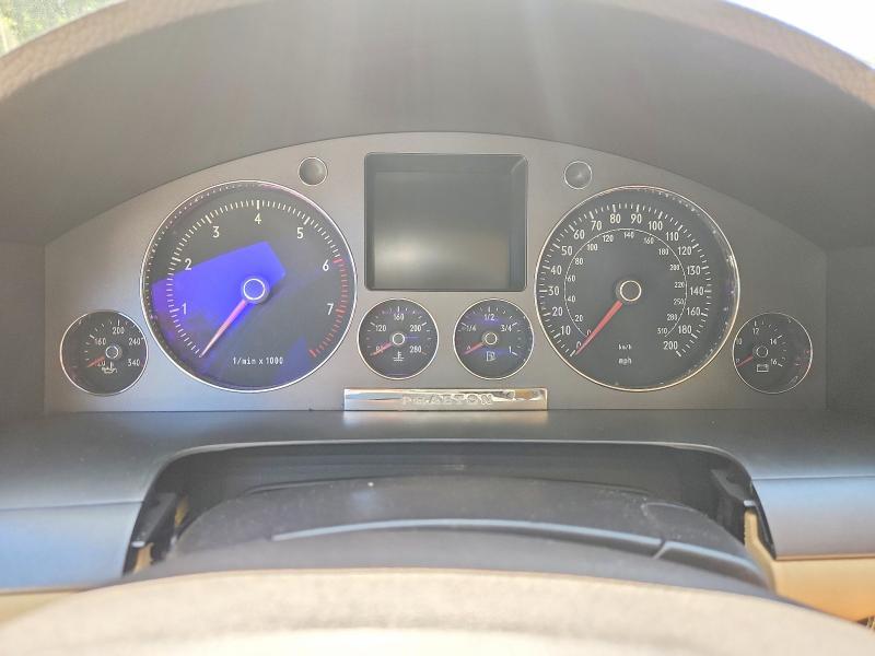 2004 VOLKSWAGEN PHAETON 6.0 — Фото 9 из 12