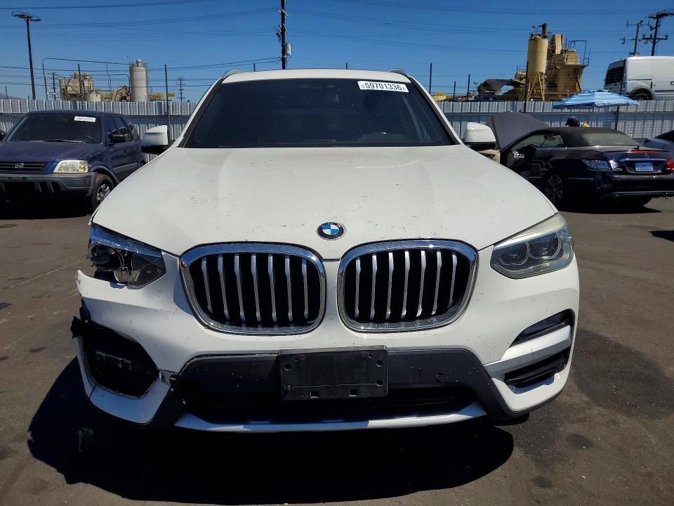 2019 BMW X3 SDRIVE30I — Фото 5 из 13