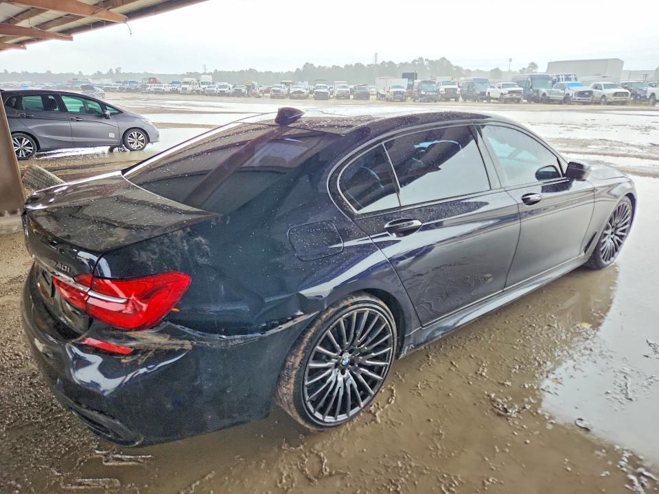 2019 BMW 740 I — Фото 3 из 12