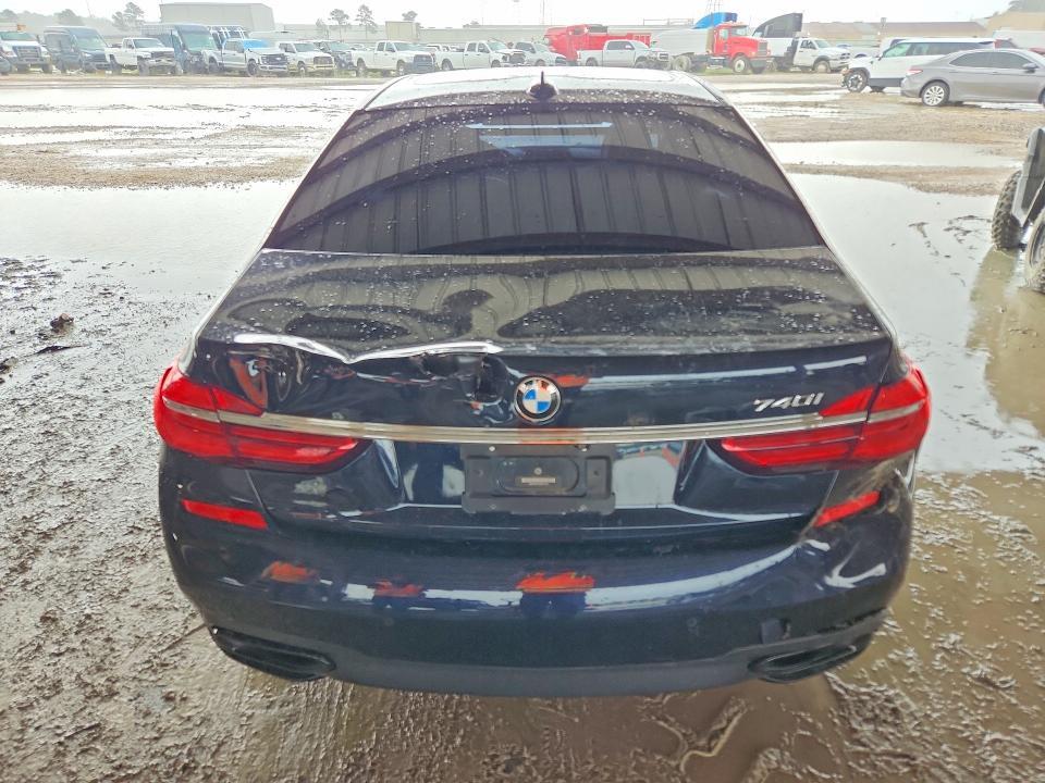 2019 BMW 740 I — Фото 6 из 12
