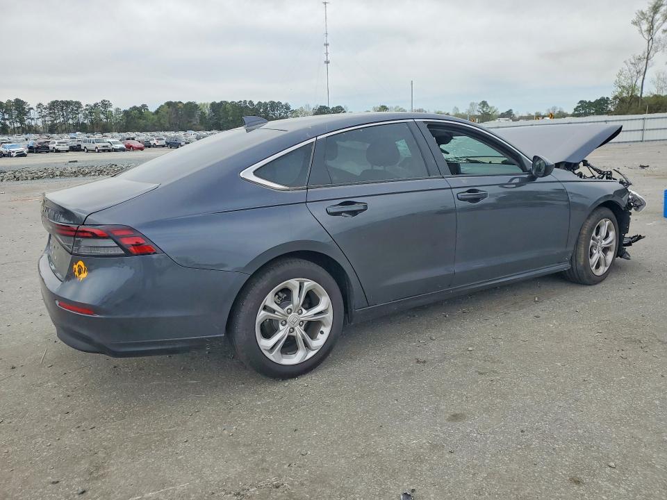 2025 HONDA ACCORD LX — Фото 3 из 12