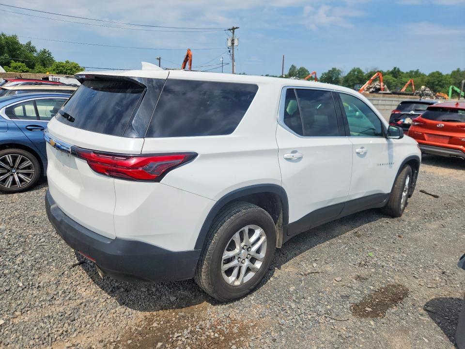 2022 CHEVROLET TRAVERSE LS — Фото 3 из 13
