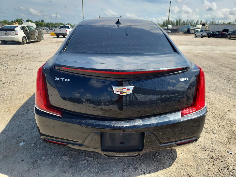 2019 CADILLAC XTS — Фото 6 из 13