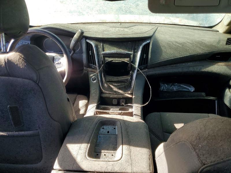 2019 CADILLAC ESCALADE PREMIUM LUXURY — Фото 8 из 13